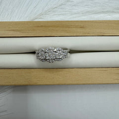 Anello trilogy  oro e diamanti E-F/IF VVS